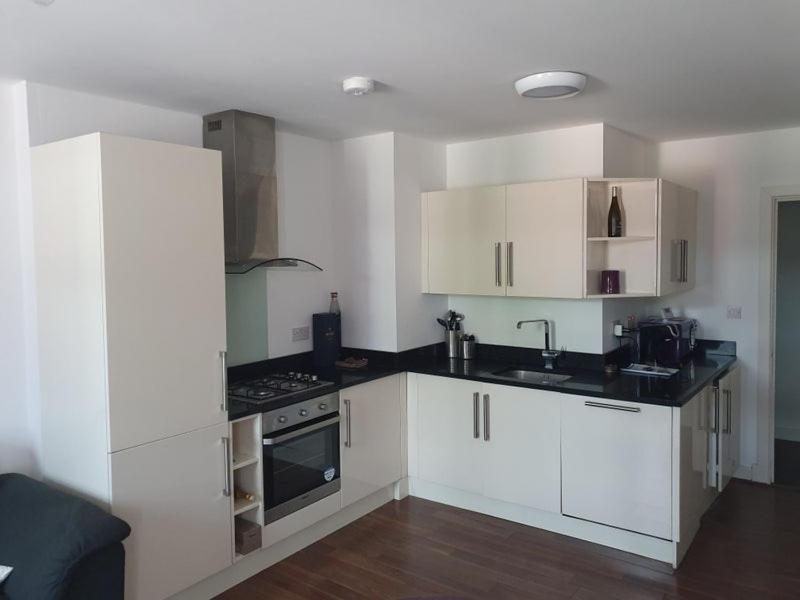 Double Room With Shared Bathroom London Eksteriør billede