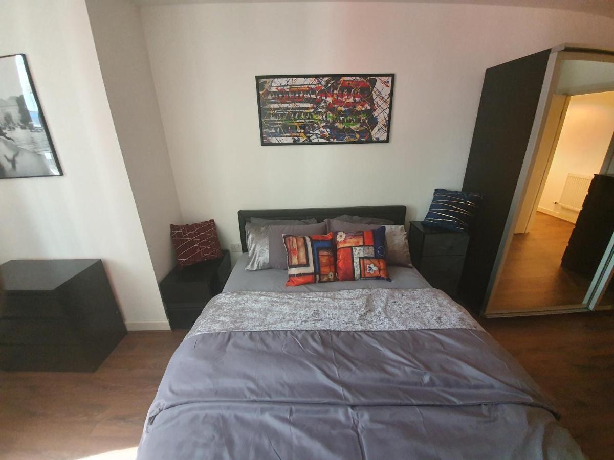 Double Room With Shared Bathroom London Eksteriør billede